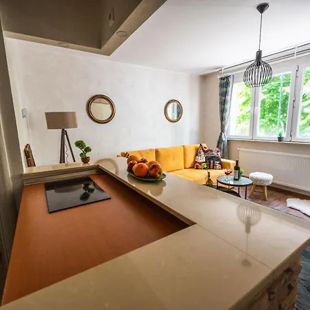 Design Near The Center Apartment